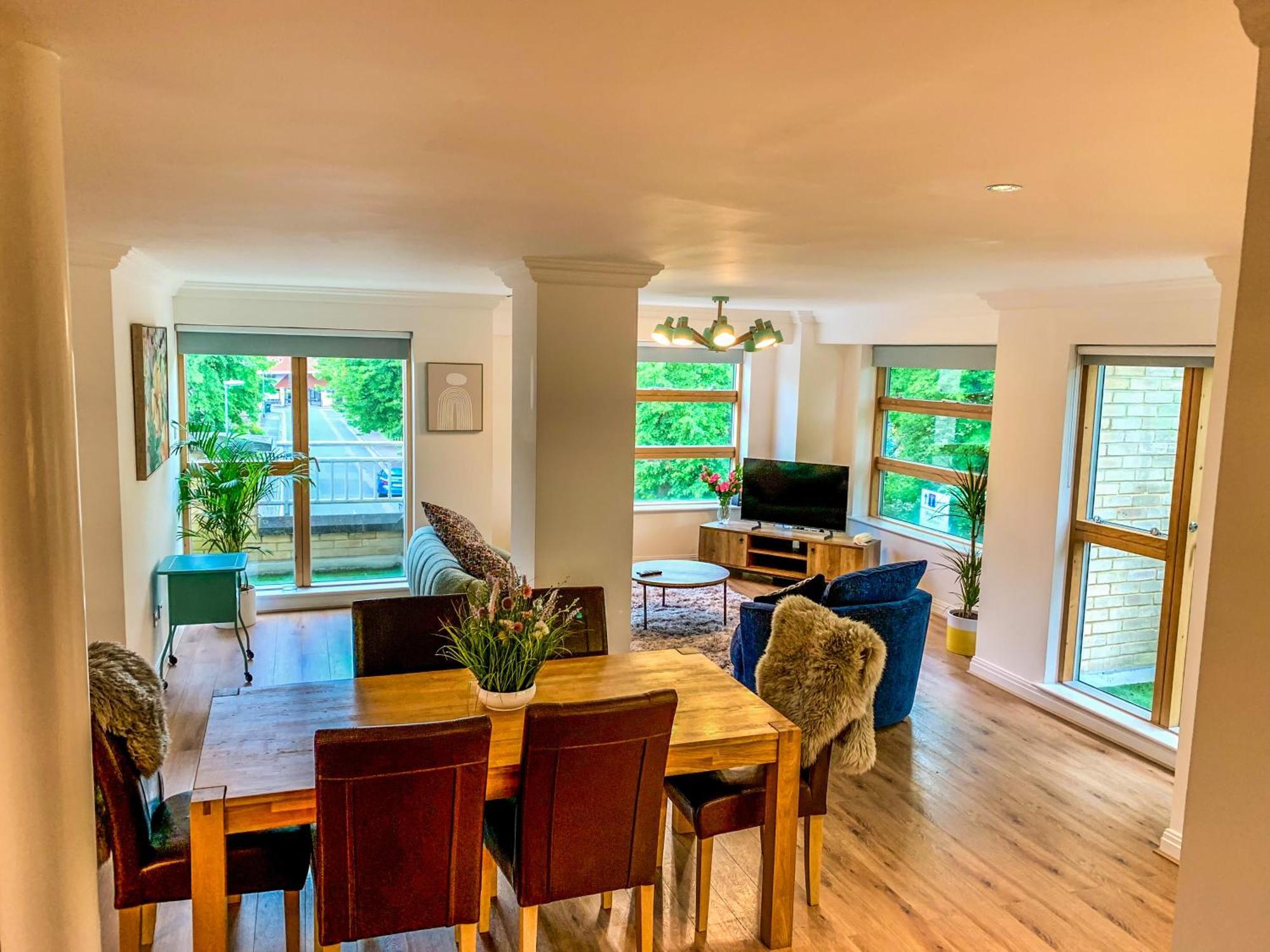 Plum Tree Penthouse *